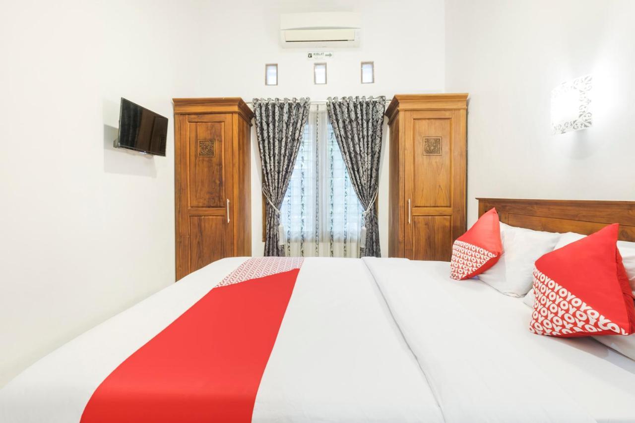 Hotel Oyo 3267 Omah Suryo Yogyakarta Exterior foto