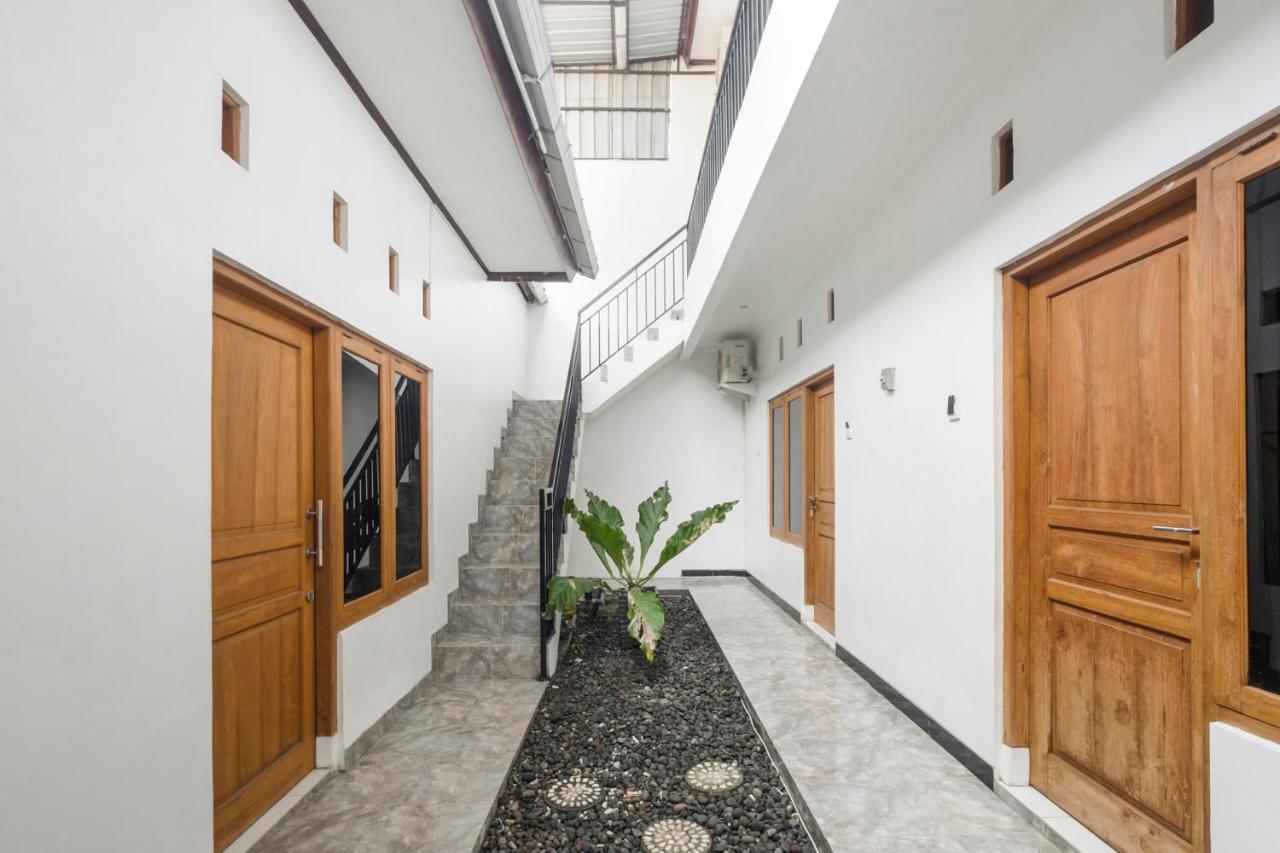 Hotel Oyo 3267 Omah Suryo Yogyakarta Exterior foto